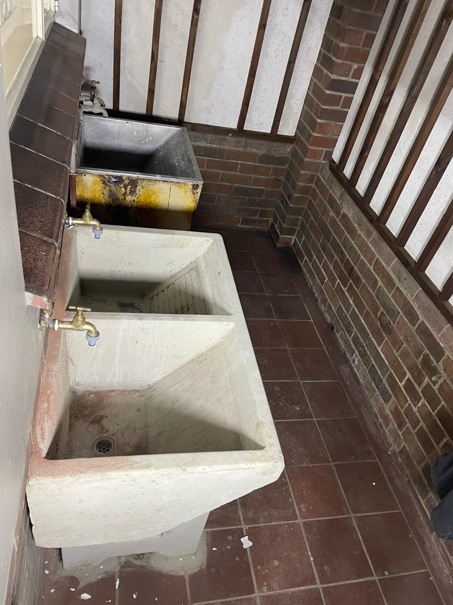 7 Bedroom Property for Sale in Scottsville KwaZulu-Natal