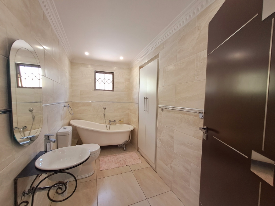 To Let 4 Bedroom Property for Rent in Moseley Park KwaZulu-Natal