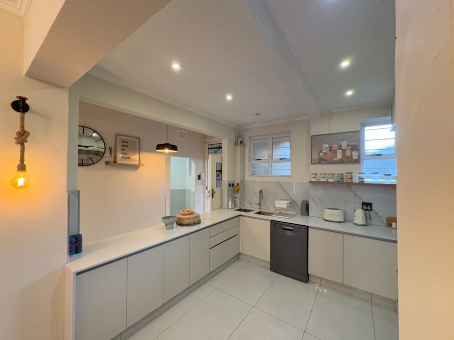 2 Bedroom Property for Sale in Morningside KwaZulu-Natal