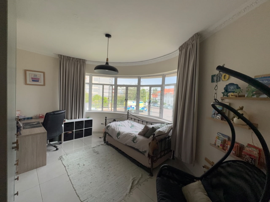 2 Bedroom Property for Sale in Morningside KwaZulu-Natal