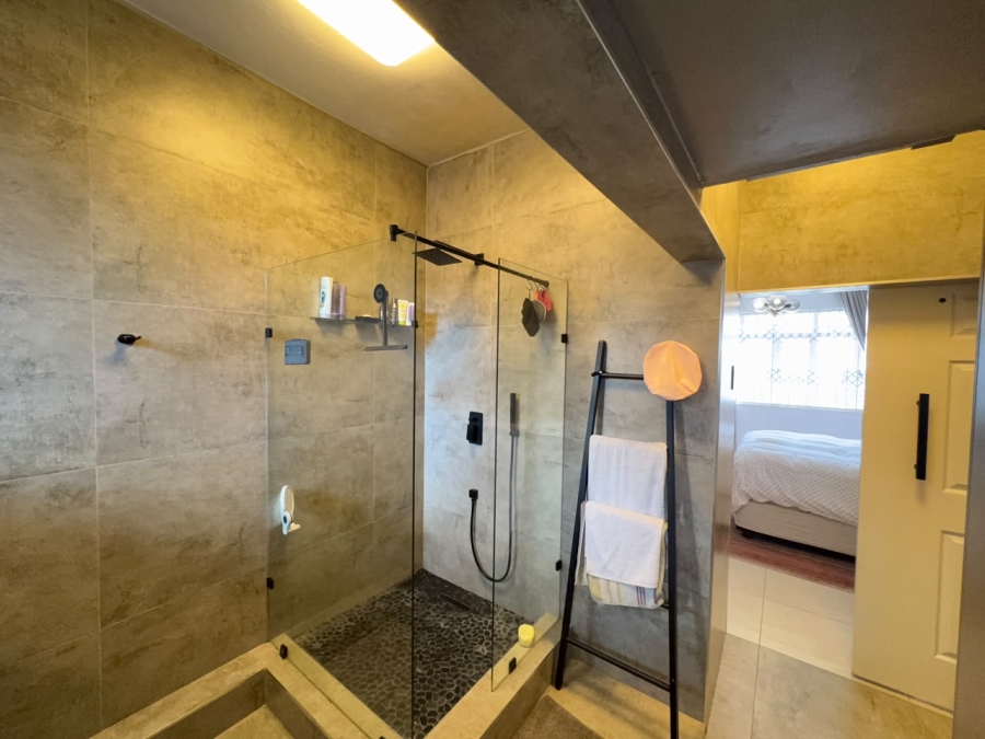 2 Bedroom Property for Sale in Morningside KwaZulu-Natal