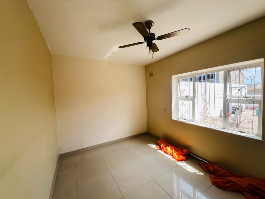 To Let 2 Bedroom Property for Rent in Bayview KwaZulu-Natal