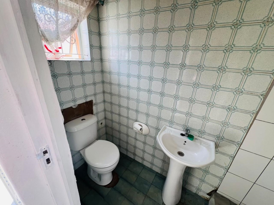 To Let 2 Bedroom Property for Rent in Bayview KwaZulu-Natal