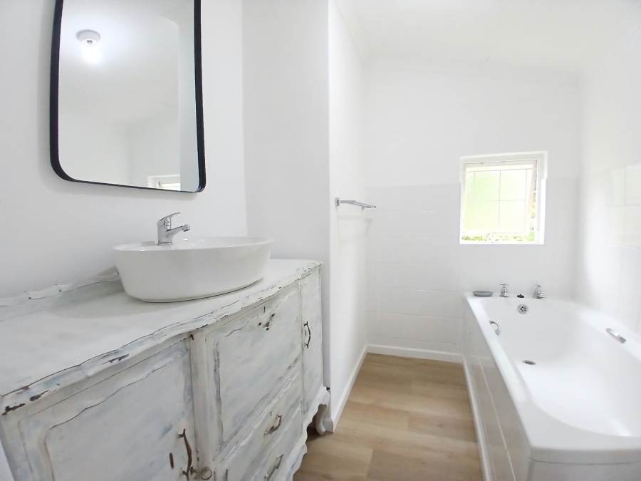 To Let 2 Bedroom Property for Rent in Sarnia KwaZulu-Natal