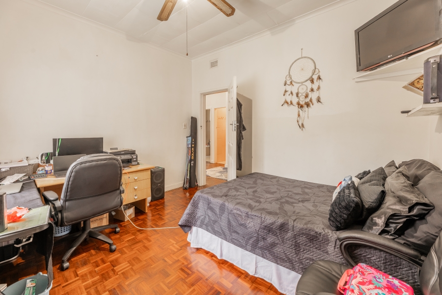 4 Bedroom Property for Sale in Amanzimtoti KwaZulu-Natal