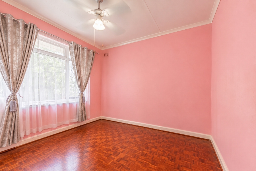 4 Bedroom Property for Sale in Amanzimtoti KwaZulu-Natal