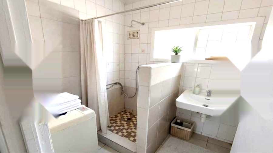 To Let 1 Bedroom Property for Rent in Bluff KwaZulu-Natal