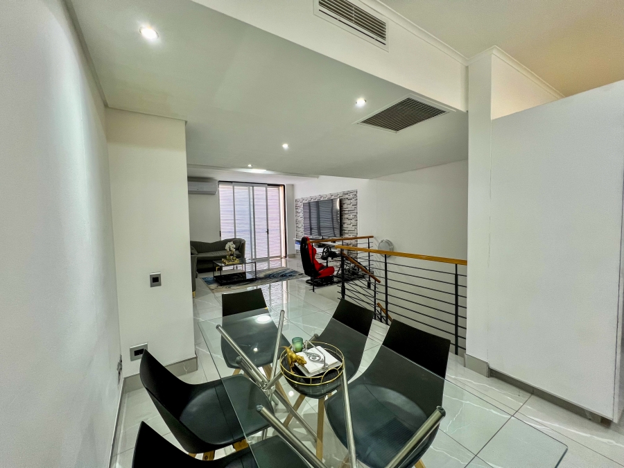 To Let 2 Bedroom Property for Rent in Umhlanga Ridge KwaZulu-Natal