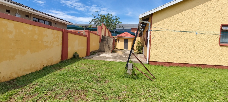 To Let 3 Bedroom Property for Rent in Doon Heights KwaZulu-Natal