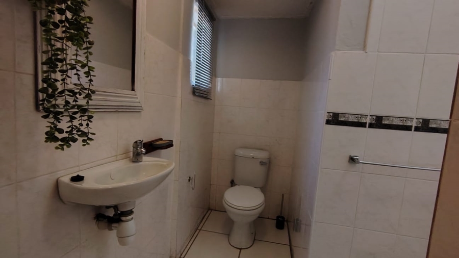 To Let 1 Bedroom Property for Rent in Hilton Central KwaZulu-Natal