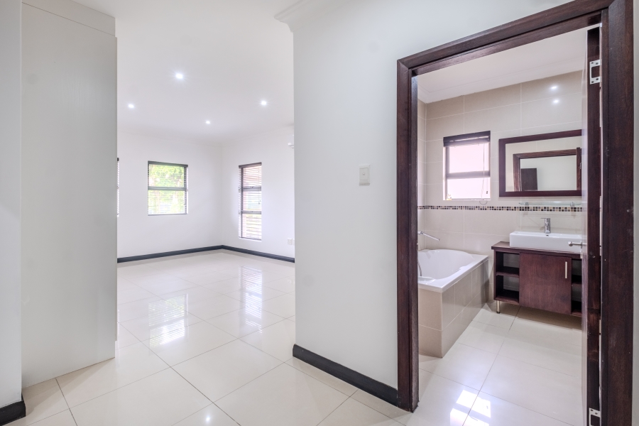 3 Bedroom Property for Sale in Izinga Estate KwaZulu-Natal