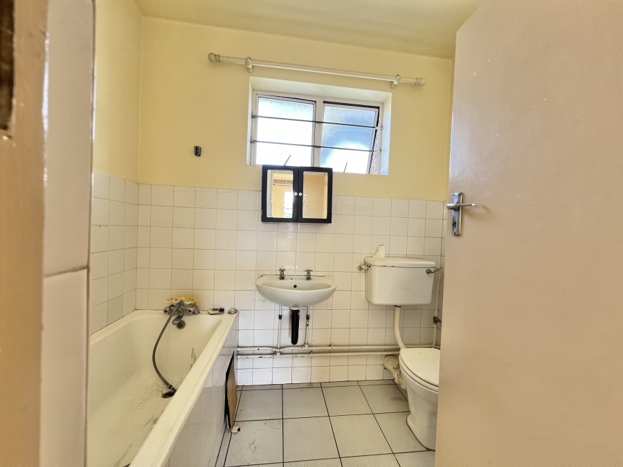 To Let 1 Bedroom Property for Rent in Windermere KwaZulu-Natal