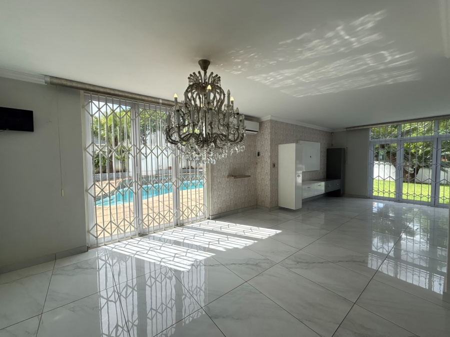 3 Bedroom Property for Sale in Essenwood KwaZulu-Natal
