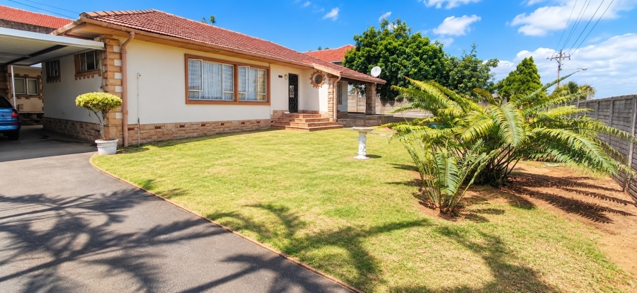 3 Bedroom Property for Sale in Ocean View KwaZulu-Natal