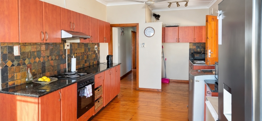 3 Bedroom Property for Sale in Ocean View KwaZulu-Natal