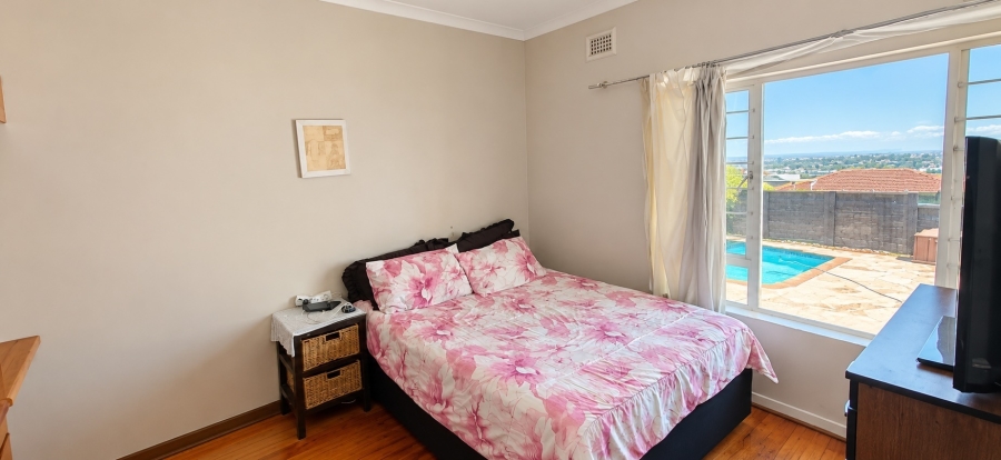 3 Bedroom Property for Sale in Ocean View KwaZulu-Natal