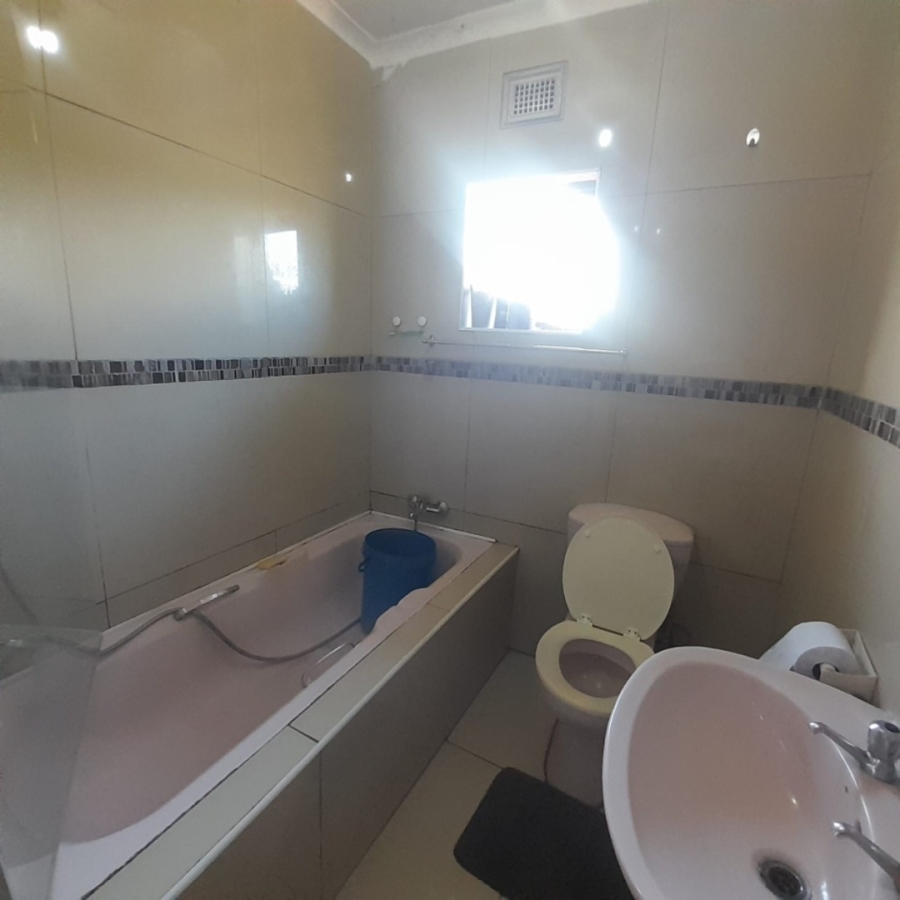 2 Bedroom Property for Sale in Jacobs KwaZulu-Natal