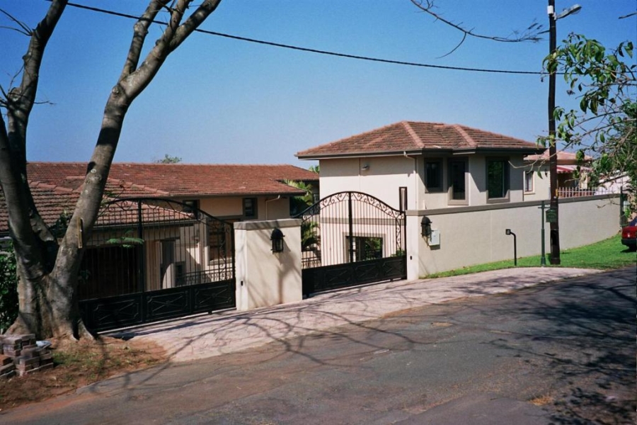 8 Bedroom Property for Sale in Umhlanga KwaZulu-Natal