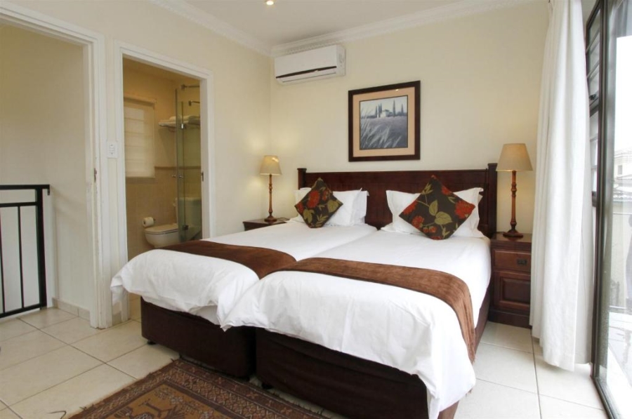 8 Bedroom Property for Sale in Umhlanga KwaZulu-Natal