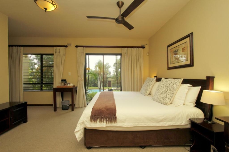 8 Bedroom Property for Sale in Umhlanga KwaZulu-Natal