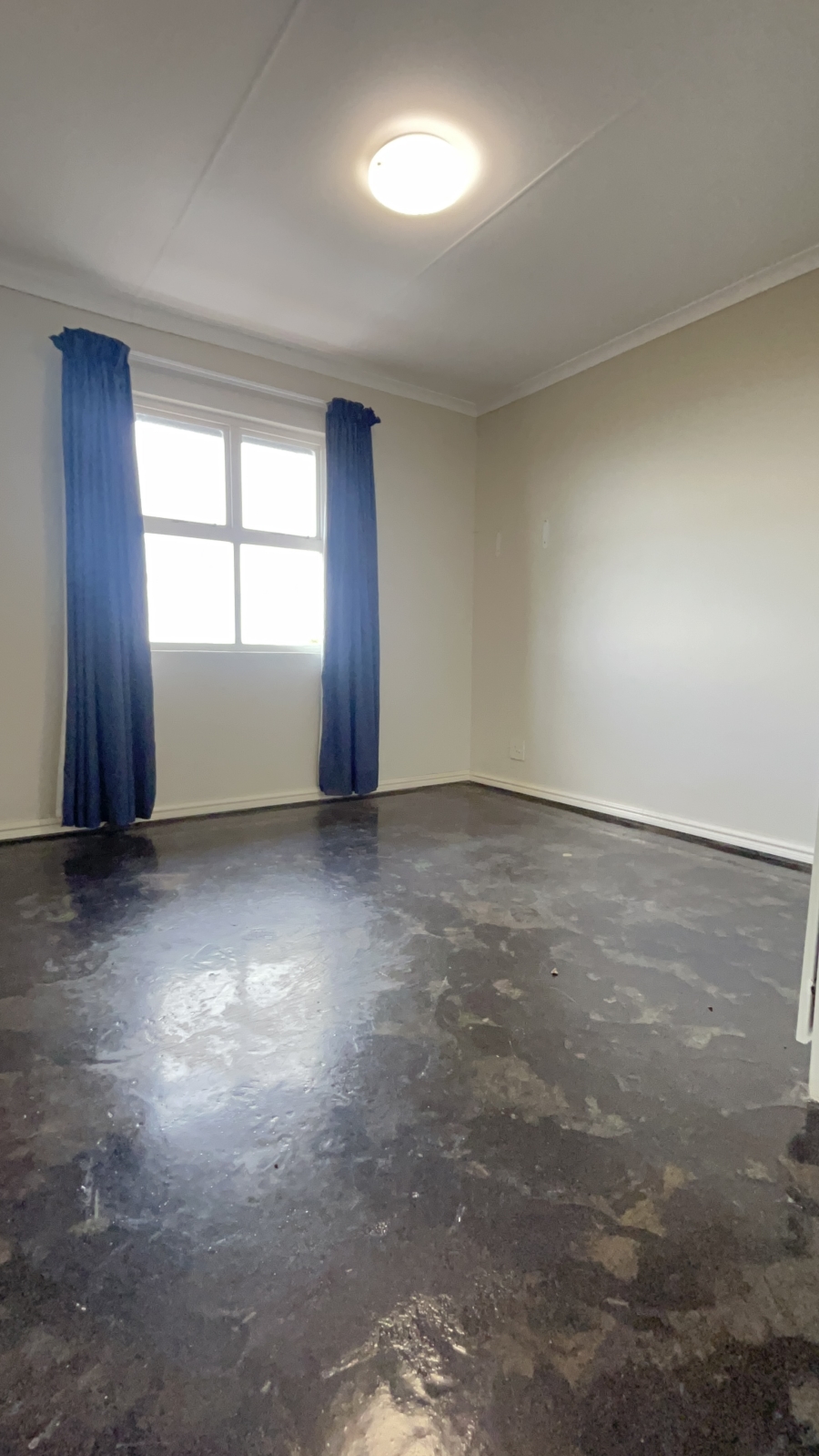 To Let 3 Bedroom Property for Rent in Kloof KwaZulu-Natal
