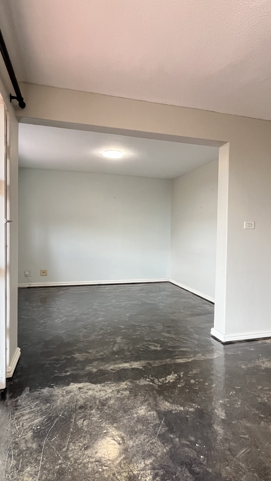 To Let 3 Bedroom Property for Rent in Kloof KwaZulu-Natal