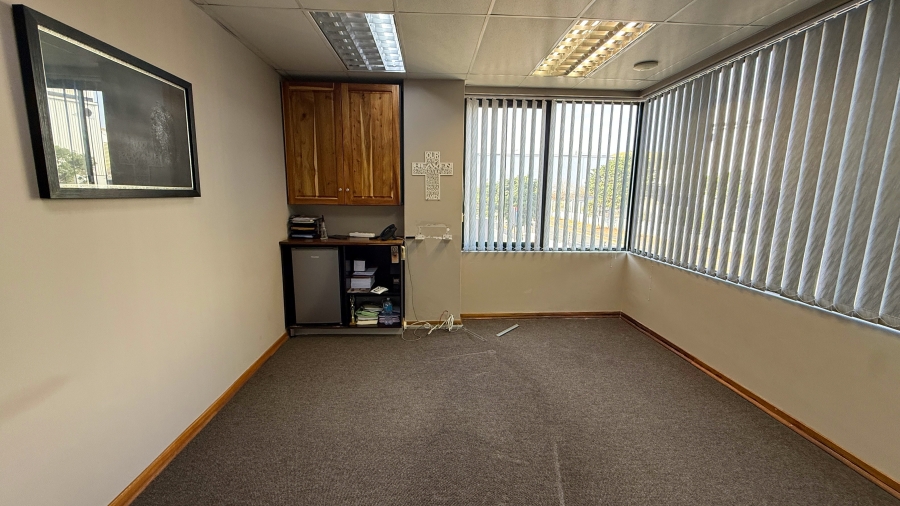 To Let Commercial Property for Rent in Cornubia KwaZulu-Natal