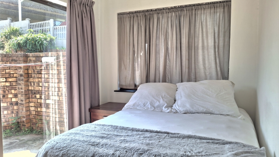 3 Bedroom Property for Sale in Amanzimtoti KwaZulu-Natal