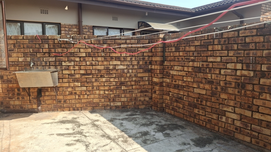 3 Bedroom Property for Sale in Amanzimtoti KwaZulu-Natal