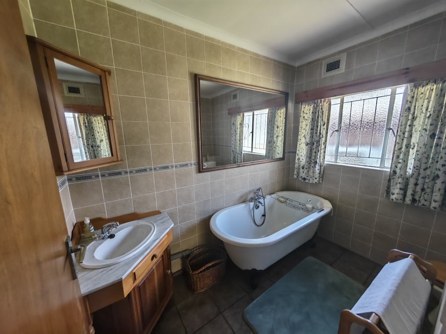 4 Bedroom Property for Sale in Hayfields KwaZulu-Natal