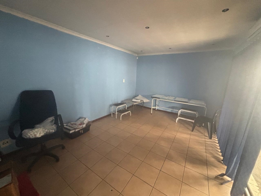 To Let Commercial Property for Rent in Pietermaritzburg Central KwaZulu-Natal