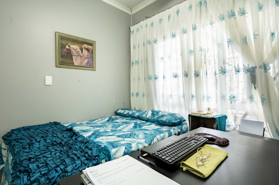3 Bedroom Property for Sale in Amanzimtoti KwaZulu-Natal