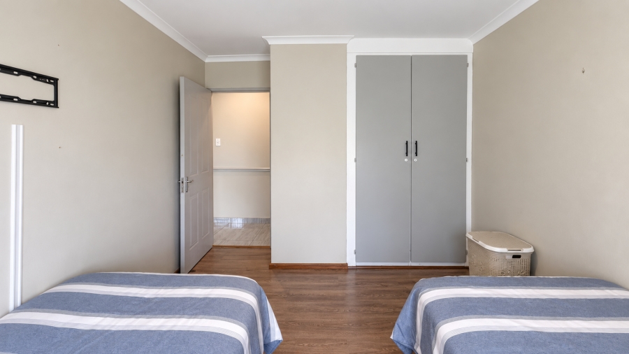 3 Bedroom Property for Sale in Waterfall KwaZulu-Natal