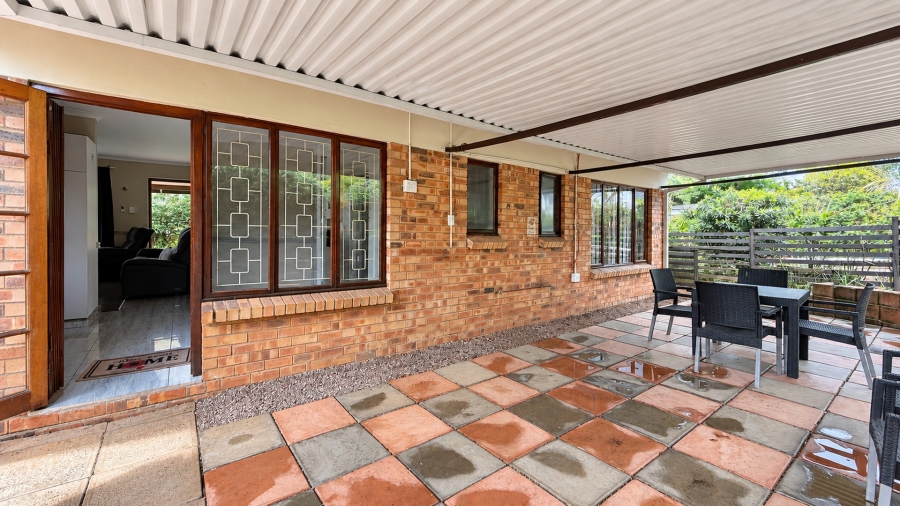 3 Bedroom Property for Sale in Waterfall KwaZulu-Natal