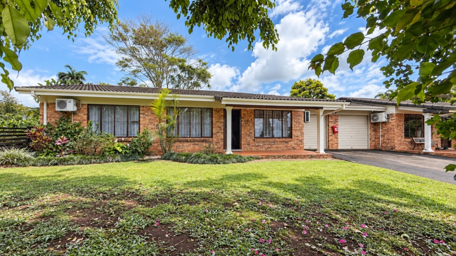3 Bedroom Property for Sale in Waterfall KwaZulu-Natal