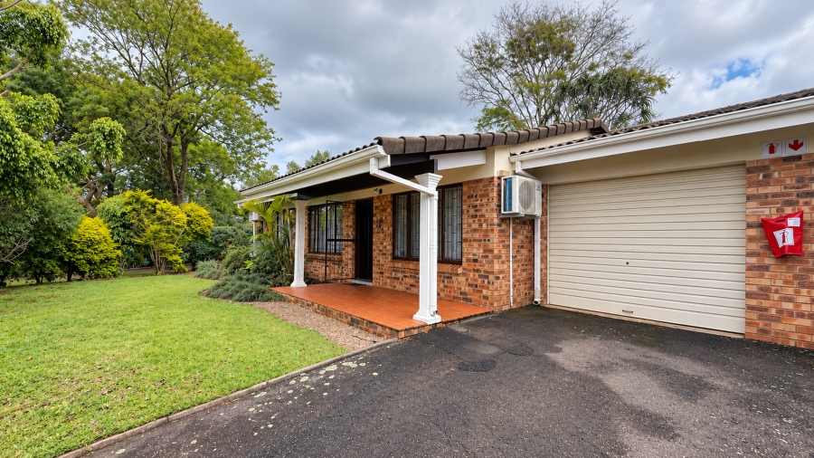 3 Bedroom Property for Sale in Waterfall KwaZulu-Natal