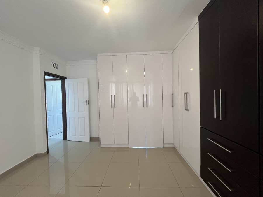 5 Bedroom Property for Sale in Clayfield KwaZulu-Natal