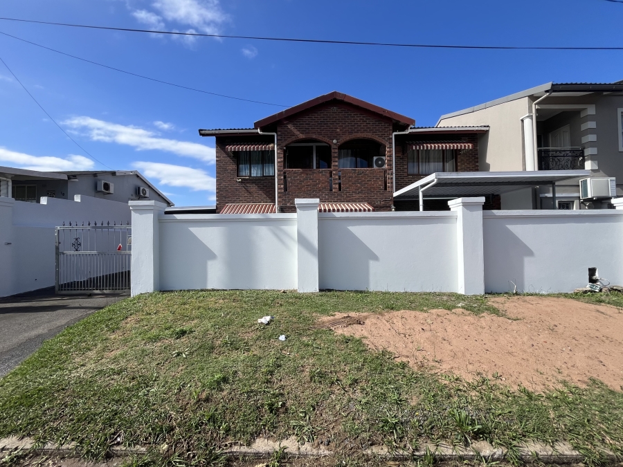 5 Bedroom Property for Sale in Clayfield KwaZulu-Natal