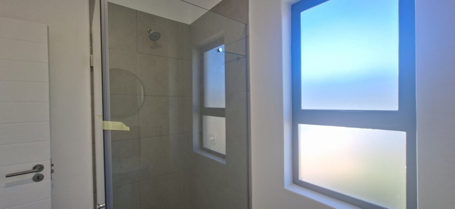 1 Bedroom Property for Sale in Waterfall KwaZulu-Natal