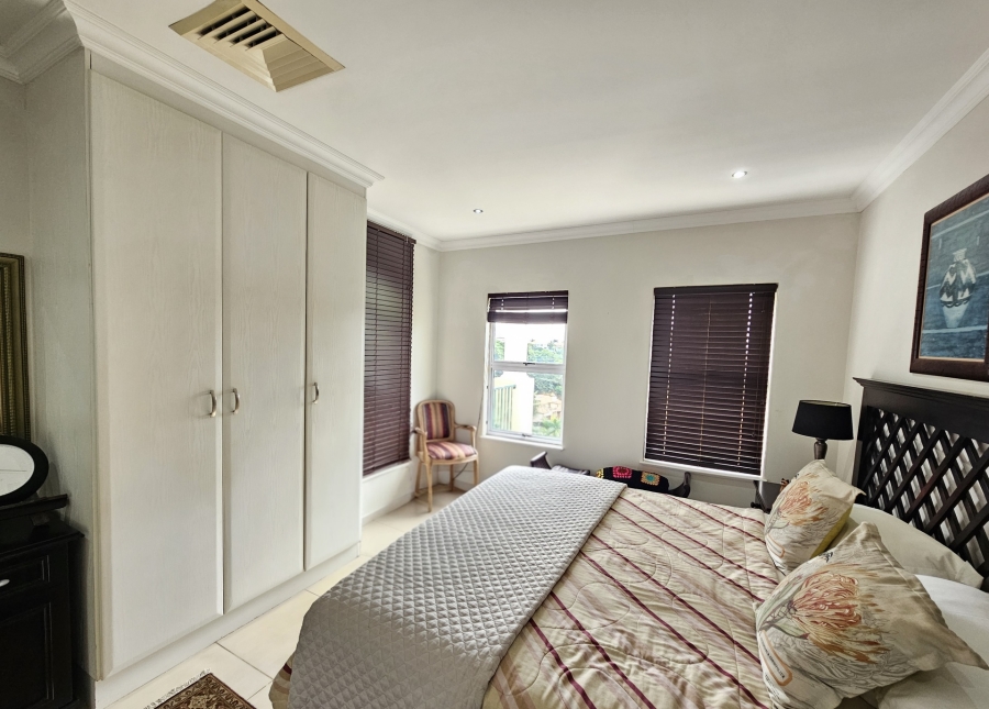 2 Bedroom Property for Sale in La Lucia KwaZulu-Natal