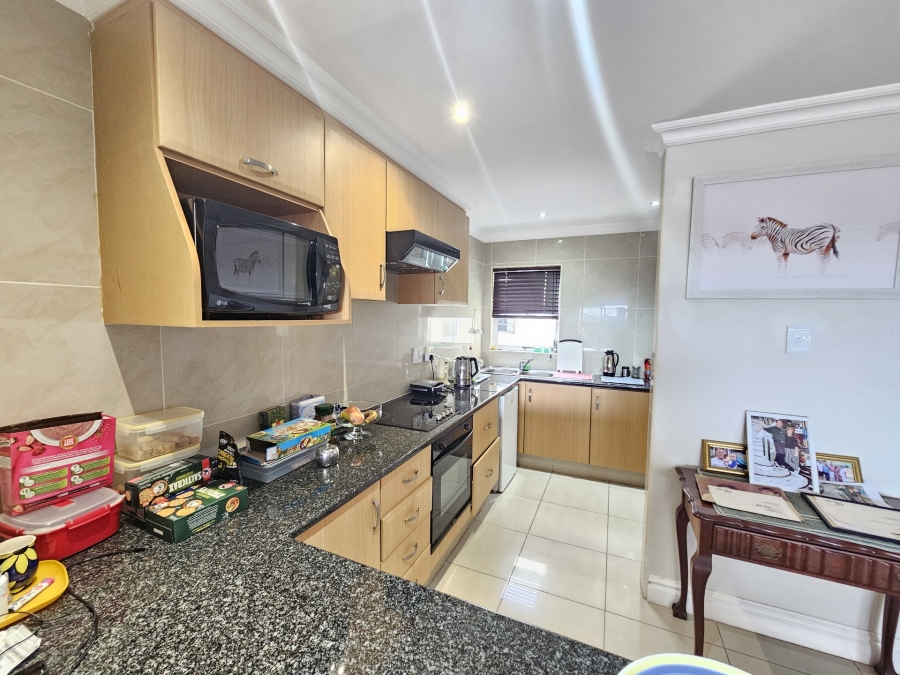 2 Bedroom Property for Sale in La Lucia KwaZulu-Natal