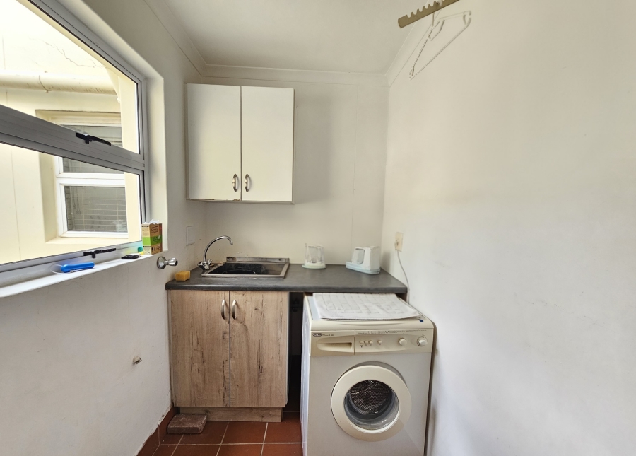 2 Bedroom Property for Sale in La Lucia KwaZulu-Natal