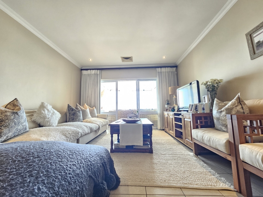 2 Bedroom Property for Sale in La Lucia KwaZulu-Natal