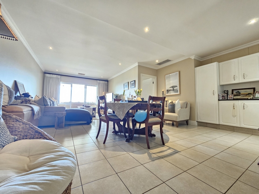2 Bedroom Property for Sale in La Lucia KwaZulu-Natal