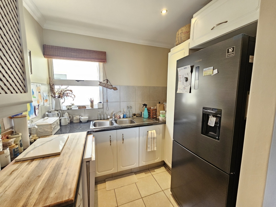 2 Bedroom Property for Sale in La Lucia KwaZulu-Natal