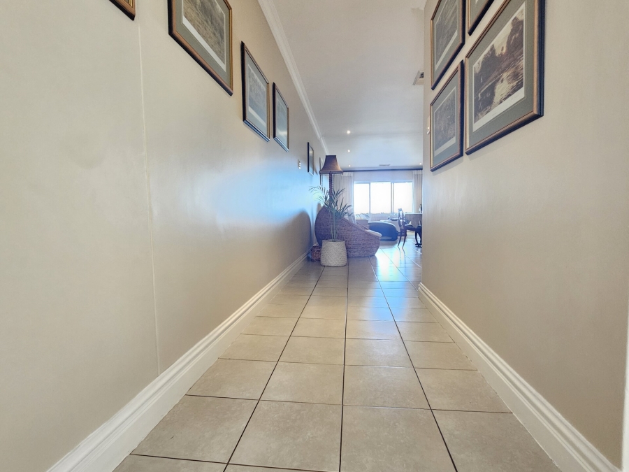 2 Bedroom Property for Sale in La Lucia KwaZulu-Natal