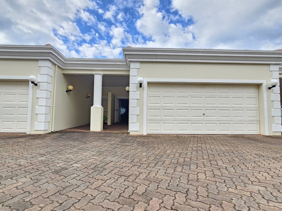 2 Bedroom Property for Sale in La Lucia KwaZulu-Natal