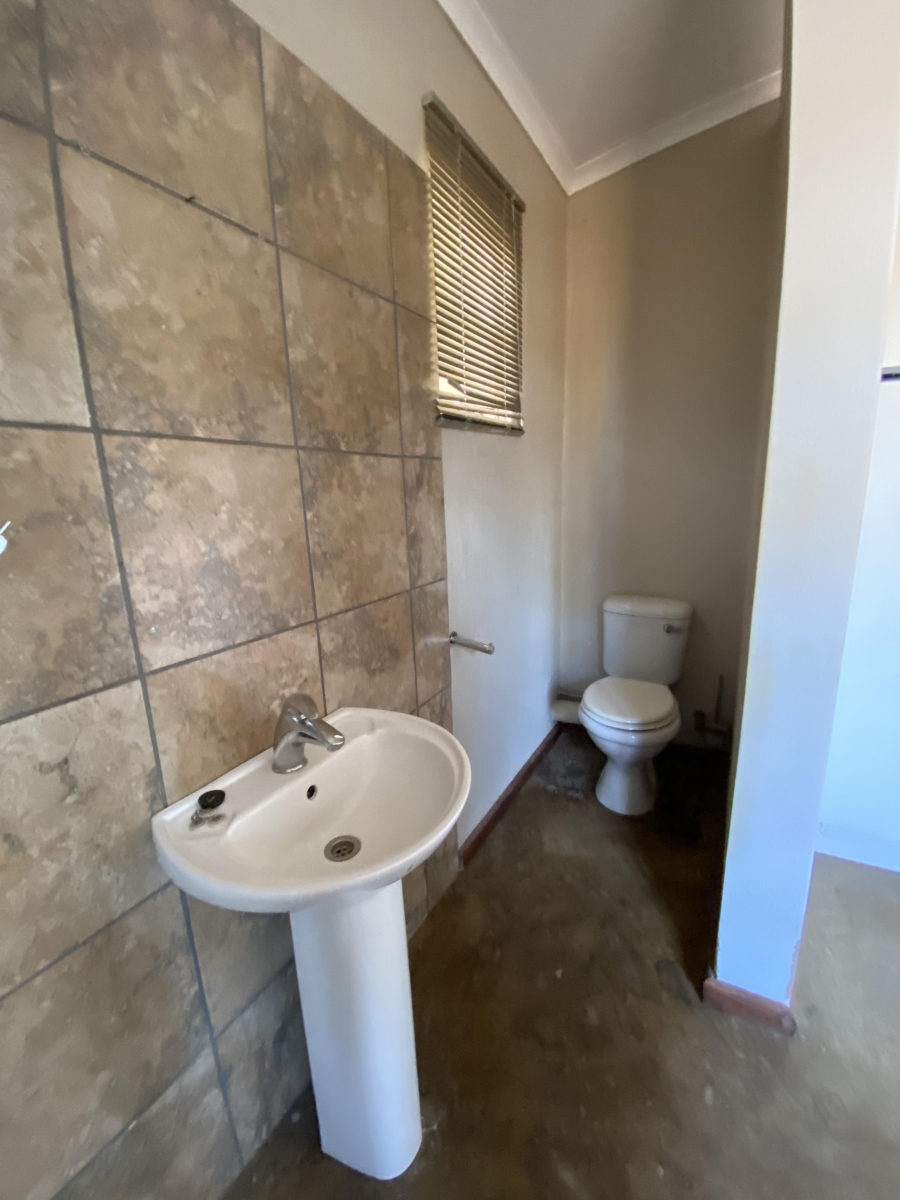 2 Bedroom Property for Sale in Lidgetton KwaZulu-Natal