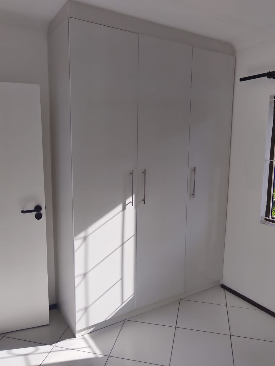 To Let 2 Bedroom Property for Rent in La Mercy KwaZulu-Natal