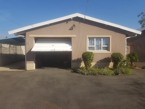 To Let 3 Bedroom Property for Rent in Cleland KwaZulu-Natal